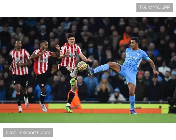 布伦特福德高效反击助球队英超状态回暖