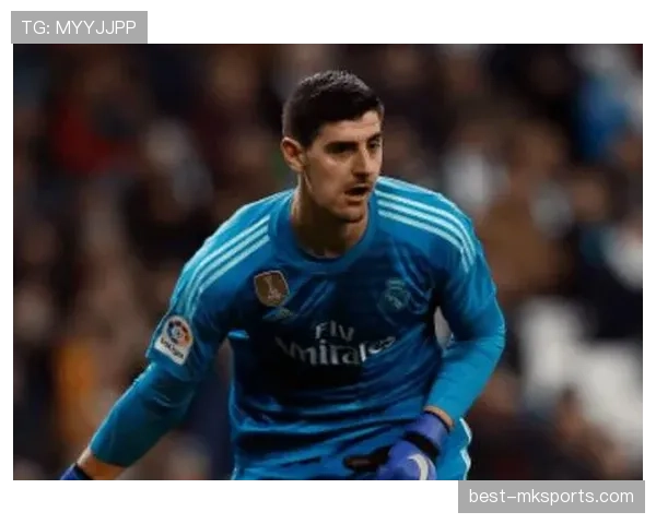 库尔图瓦亨克青训出道，职业生涯起步阶段表现稳健