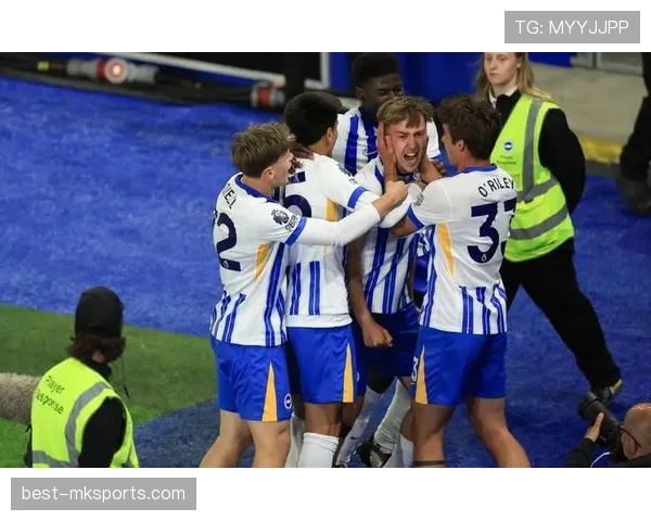 帕尔默对比德布劳内:英超双核的组织创造力与体系适配有何差异? 帕尔默对比德布劳内:英超双核的组织创造力与体系适配有何差异?