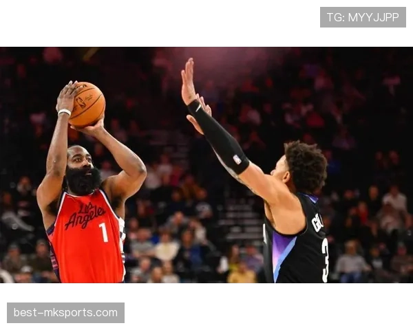 挡拆换防限制持球大个子，莫布里盖帽率较上季提升